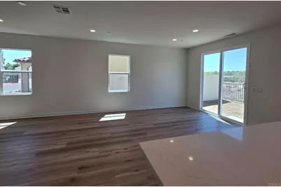 725 Kingbird Loop, Oceanside, CA 92058 - Photo 8