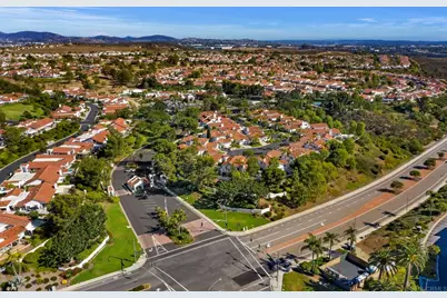4644 Cordoba Way, Oceanside, CA 92056 - Photo 32