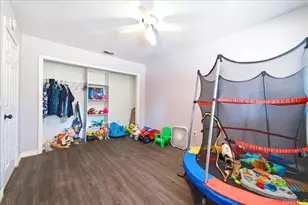 6917 Wegman Dr, Jurupa, CA 92509 - Photo 38