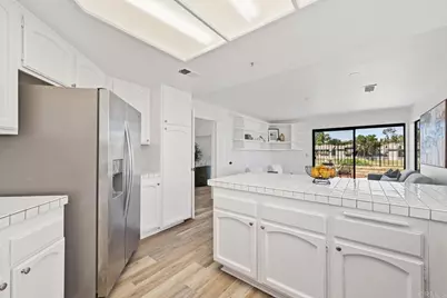 1762 Spyglass Circle, Vista, CA 92081 - Photo 14