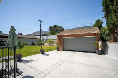 453 W Laurel Avenue, Glendora, CA 91741 - Photo 4