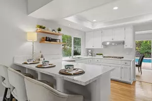 745 Blackhawk Cir, Vista, CA 92081 - Photo 10