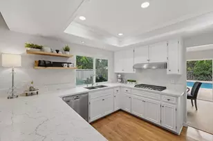 745 Blackhawk Cir, Vista, CA 92081 - Photo 12