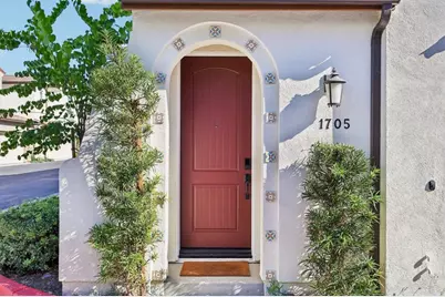 1705 Valley Oak Way, Oceanside, CA 92056 - Photo 2