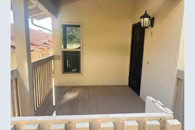 2352 Altisma Way #9, Carlsbad, CA 92009 - Photo 2