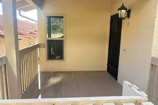 2352 Altisma Way, Carlsbad, CA 92009 - Photo 2