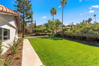938 Evergreen Lane, Vista, CA 92084 - Photo 26