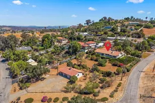 938 Evergreen Ln, Vista, CA 92084 - Photo 38