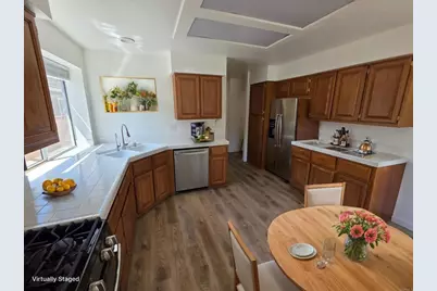 2359 Mapleleaf Drive, Vista, CA 92081 - Photo 2