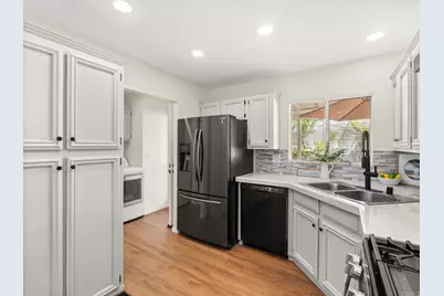 2010 W San Marcos Blvd #21, San Marcos, CA 92078 - Photo 10