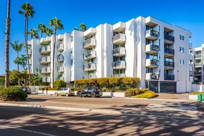 727 Sapphire Street #208, San Diego, CA 92109 - Photo 1