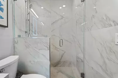 727 Sapphire Street #208, San Diego, CA 92109 - Photo 30