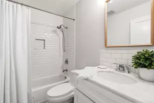 838 Windcrest Dr, Carlsbad, CA 92011 - Photo 16