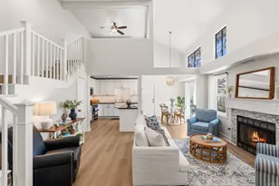838 Windcrest Dr, Carlsbad, CA 92011 - Photo 2