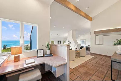7631 Hillside Drive, La Jolla, CA 92037 - Photo 20