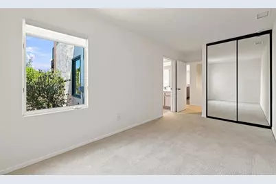7631 Hillside Drive, La Jolla, CA 92037 - Photo 38