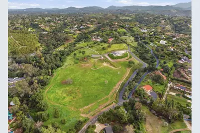 3600 Linda Vista Drive, Fallbrook, CA 92028 - Photo 2