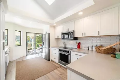 29114 Laurel Valley Drive, Vista, CA 92084 - Photo 12