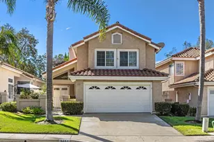 1051 Cordoba Way, Vista, CA 92081 - Photo 2