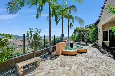 2571 Glasgow Drive, Carlsbad, CA 92010 - Photo 6