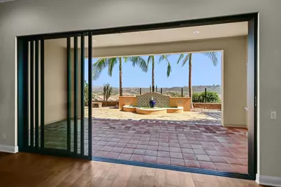 2571 Glasgow Drive, Carlsbad, CA 92010 - Photo 2