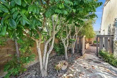 2571 Glasgow Drive, Carlsbad, CA 92010 - Photo 48