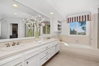 3674 Newcrest Pt, San Diego, CA 92130 - Photo 20