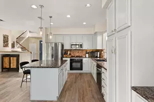 1300 Enchante Way, Oceanside, CA 92056 - Photo 12