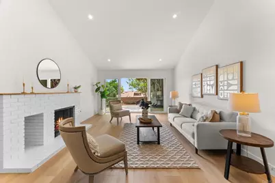 2237 Via Pedrera, La Jolla, CA 92037 - Photo 2