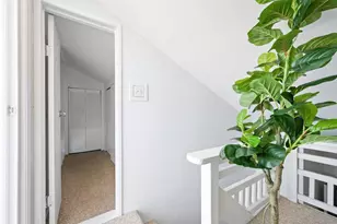 318 Juniper Ave, Carlsbad, CA 92008 - Photo 22