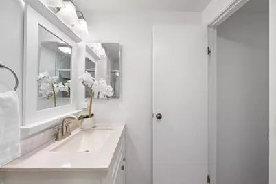 318 Juniper Avenue #10, Carlsbad, CA 92008 - Photo 12