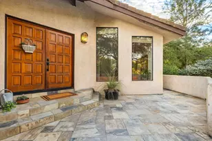 28338 Meadow Glen Way, Escondido, CA 92026 - Photo 6