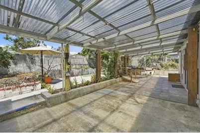 4242 Tolowa St, San Diego, CA 92117 - Photo 32