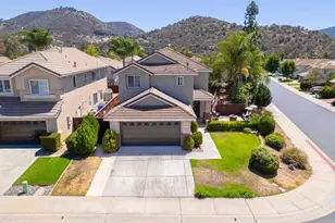 29705 Gracilior Dr, Escondido, CA 92026 - Photo 30