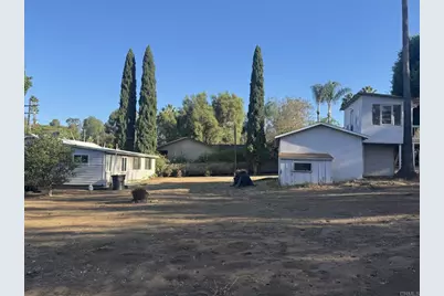 726 Valley Drive, Vista, CA 92084 - Photo 8