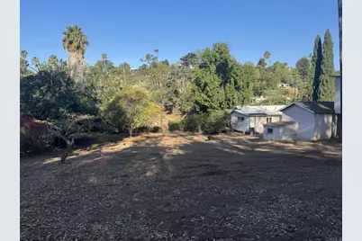 726 Valley Drive, Vista, CA 92084 - Photo 10