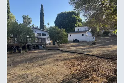 726 Valley Drive, Vista, CA 92084 - Photo 1