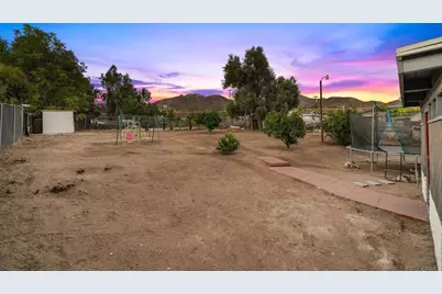 21460 Vine Street, Wildomar, CA 92595 - Photo 20