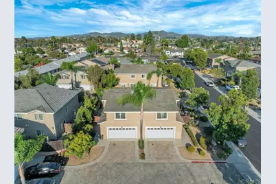 467 Calle Elagante, Vista, CA 92083 - Photo 12