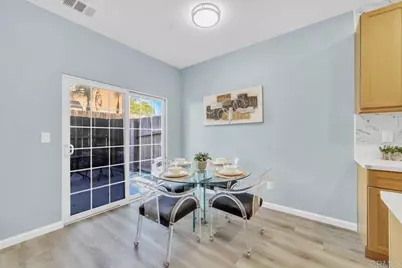 467 Calle Elagante, Vista, CA 92083 - Photo 22