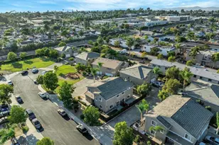 467 Calle Elagante, Vista, CA 92083 - Photo 14