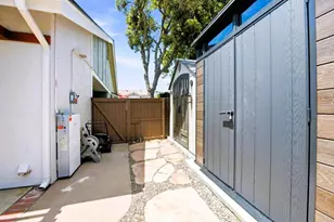 2959 Lexington Cir, Carlsbad, CA 92010 - Photo 30