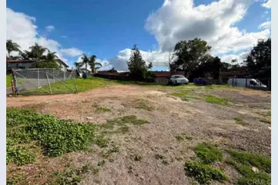 710 Civic Center Drive, Vista, CA 92084 - Photo 8
