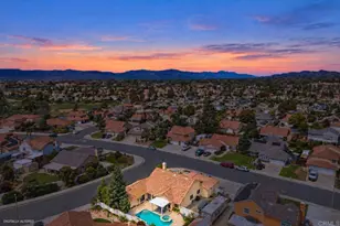 25430 Blackthorne Dr, Murrieta, CA 92563 - Photo 38