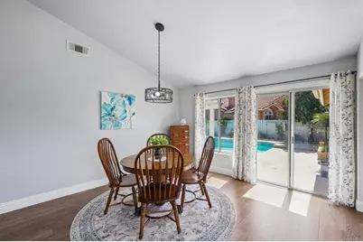 25430 Blackthorne Drive, Murrieta, CA 92563 - Photo 18
