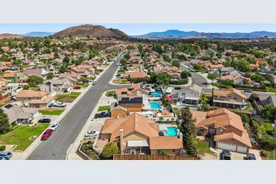 25430 Blackthorne Drive, Murrieta, CA 92563 - Photo 40
