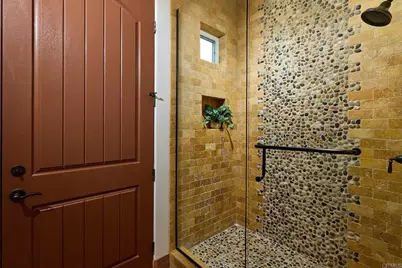 6811 Vianda Court, Carlsbad, CA 92009 - Photo 20