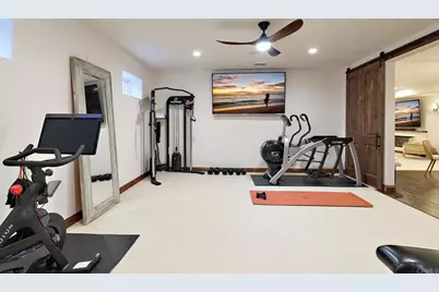 6811 Vianda Court, Carlsbad, CA 92009 - Photo 38