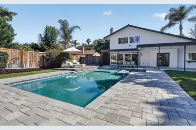 1207 Branding Iron Circle, Vista, CA 92081 - Photo 2