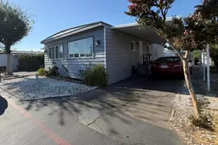 27361 Sierra Hwy, Canyon Country, CA 91351 - Photo 2